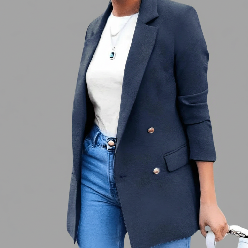 Getailleerde Dubbele Rij Blazer – Metaalknoop Detail