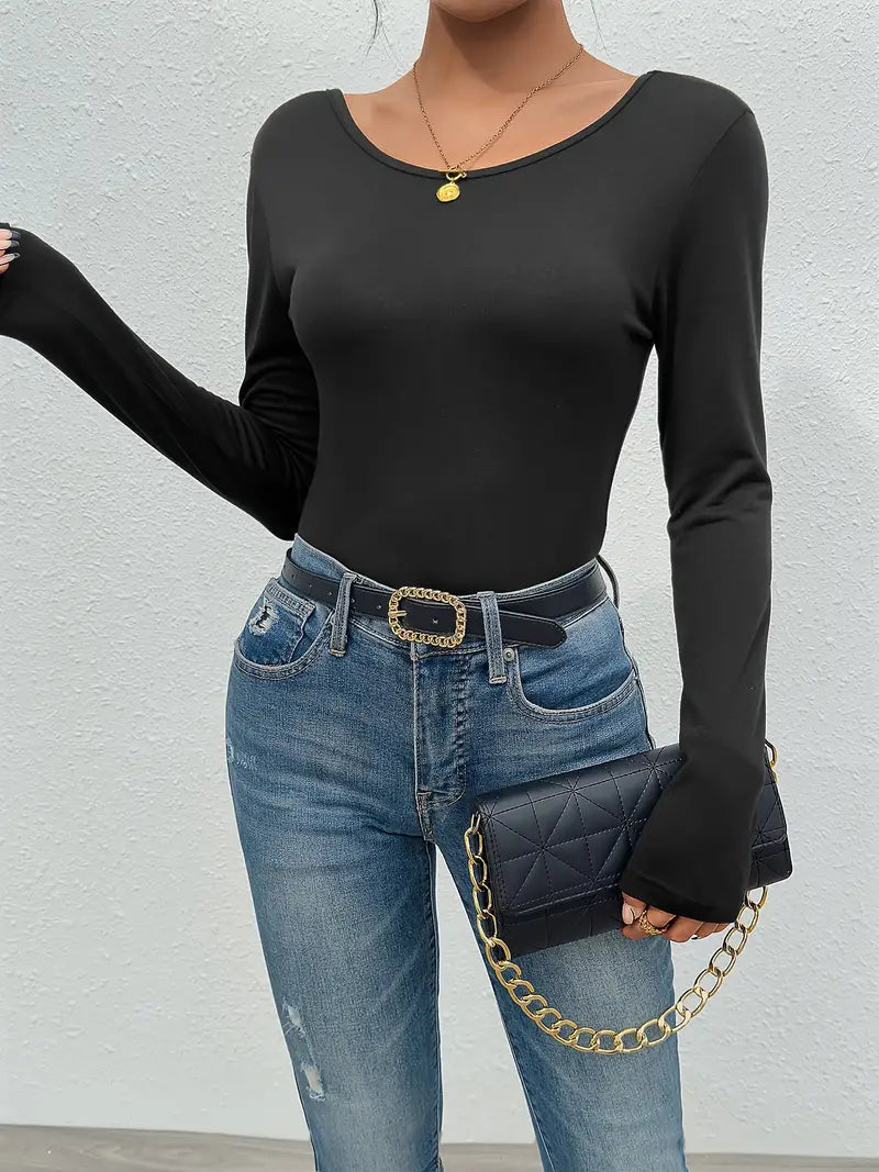 Strakke Lange Mouwen Top – Vlinder Cut-out Rugdetail