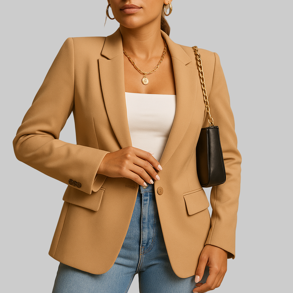 Dames blazer met getailleerde pasvorm en elegant ontwerp, geschikt voor kantoor of formele gelegenheden.