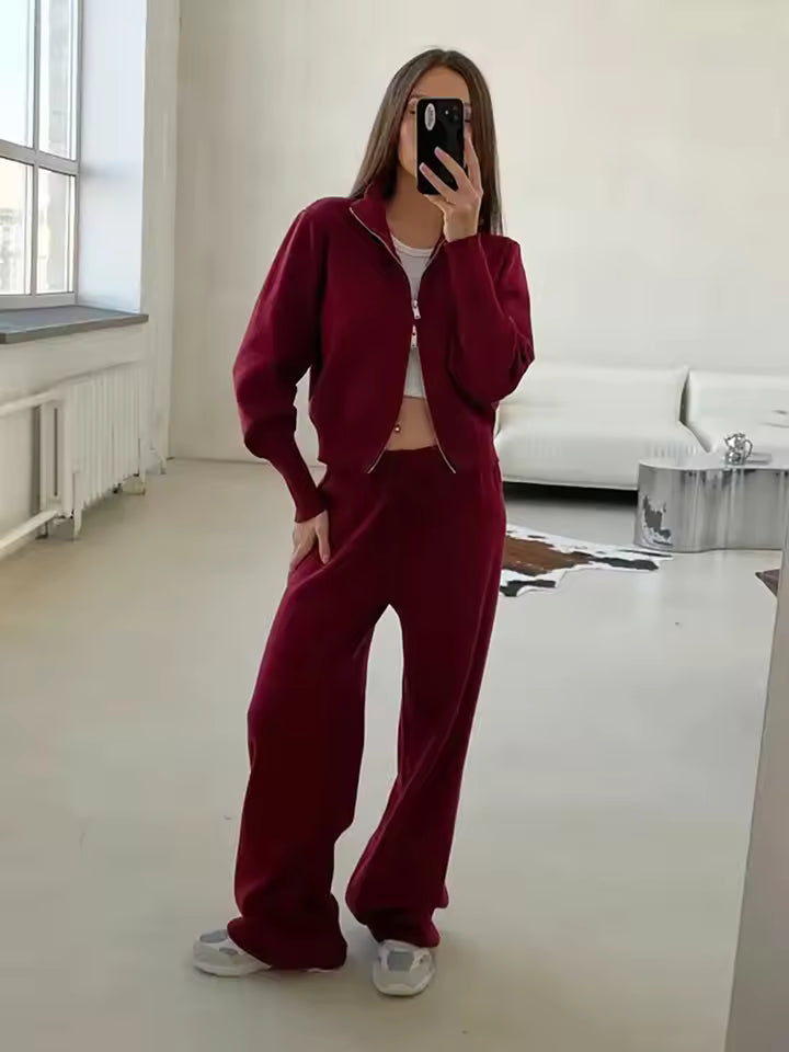 Gebreide Set met Ritsvest en Wijde Pijp Broek