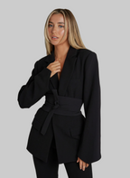 Getailleerde Blazer Met Brede Strikceint Dames