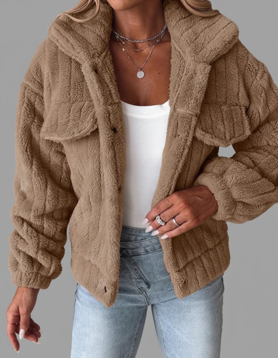 Teddy Jas – Oversized Met Knoopsluiting En Borstzakken