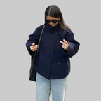 Korte Dubbele Knopen Jas – Opstaande Kraag Design