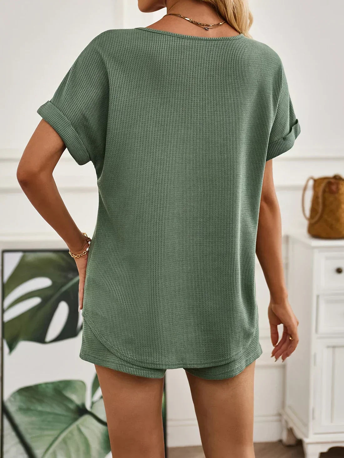 Emora Nova - Dames Loungewear Set met V-hals en Short - Comfortabel Wafelknit