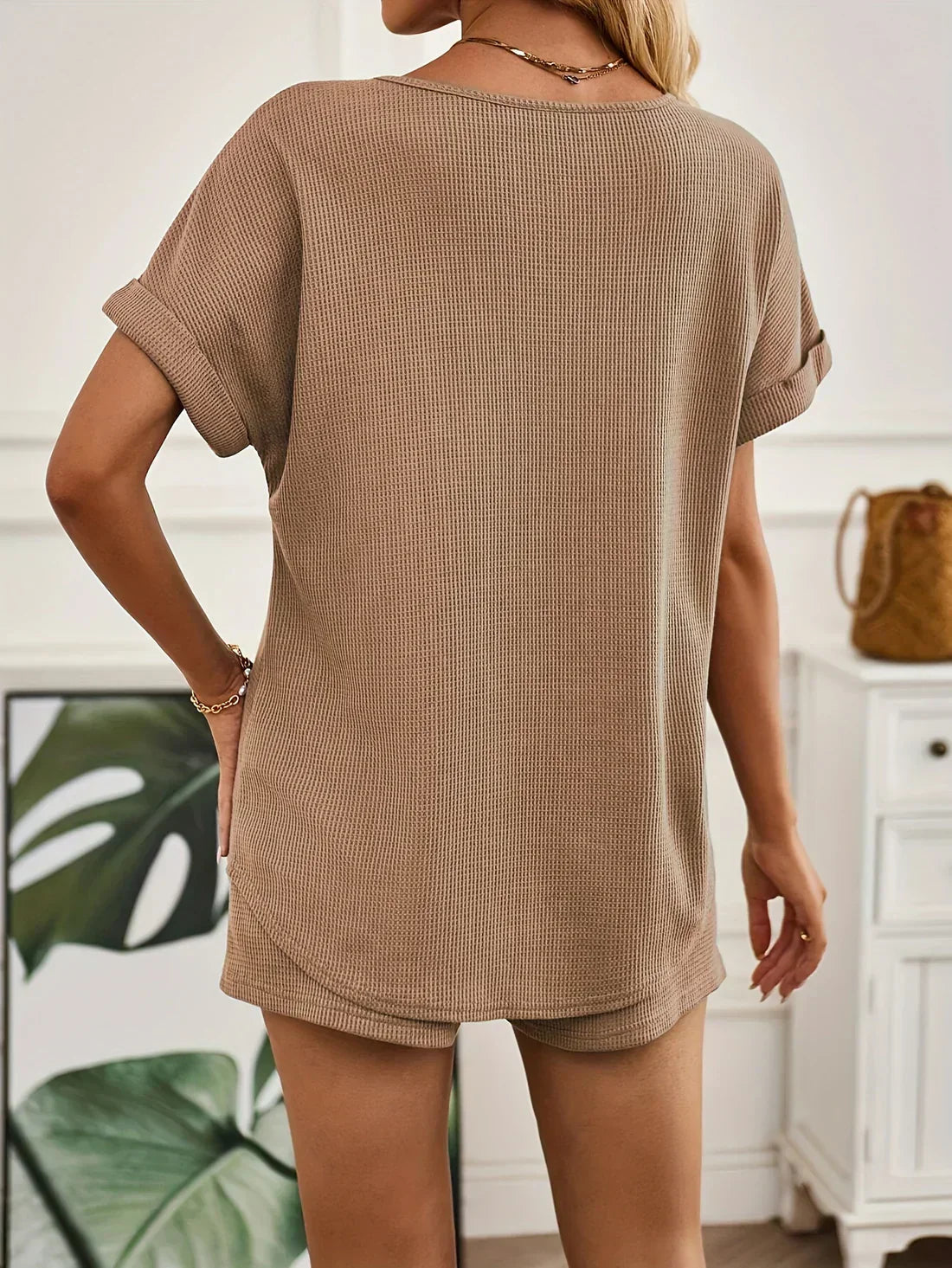 Emora Nova - Dames Loungewear Set met V-hals en Short - Comfortabel Wafelknit