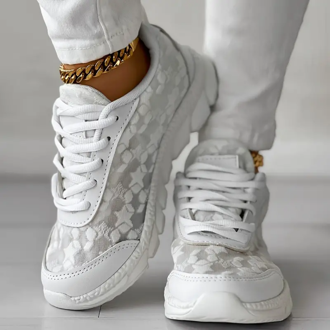 Emora Nova - Moderne Vrouwen Sneakers met Bloemendessin