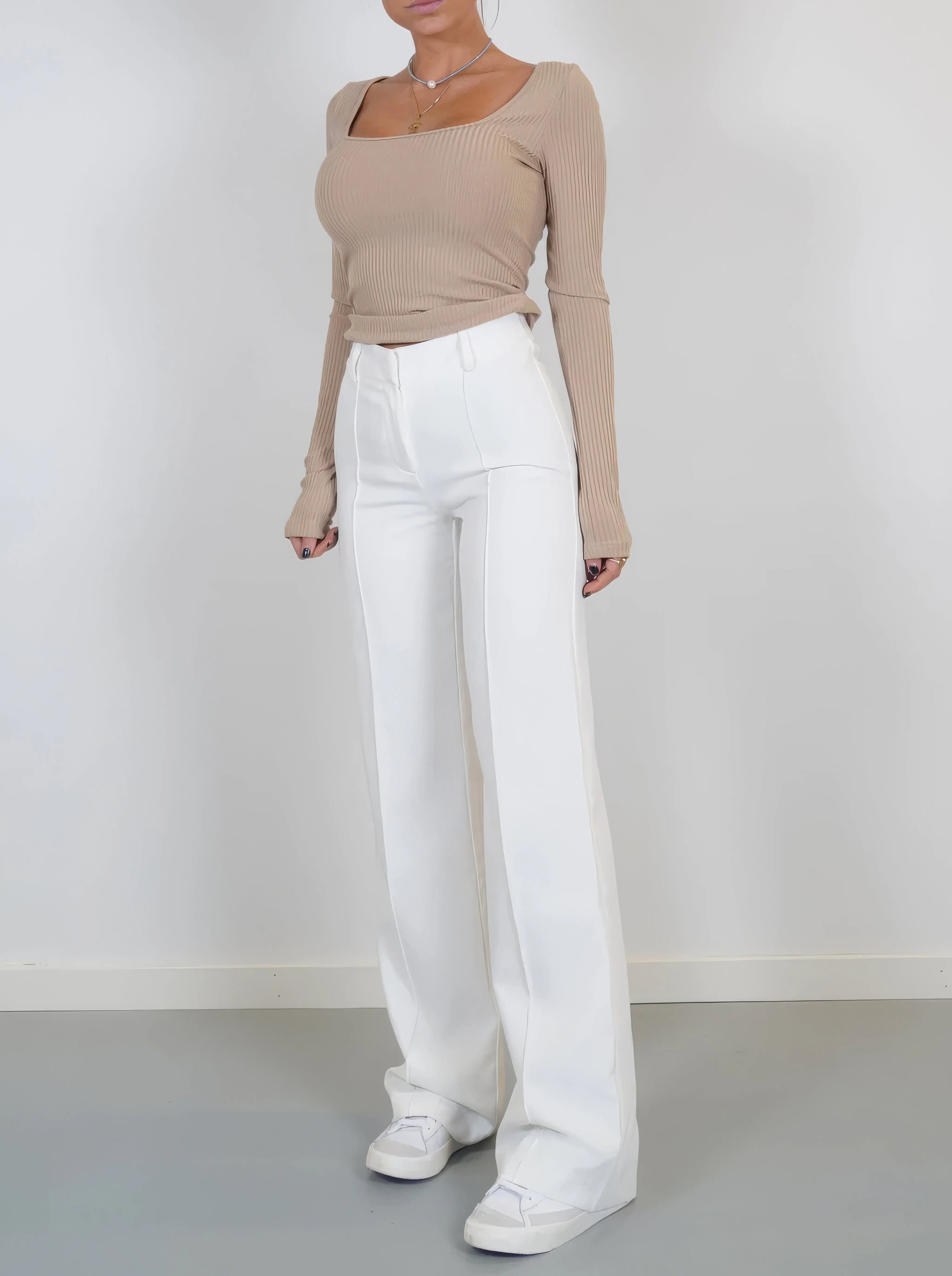 Carina | High-Waisted Chic Hosen Zendoo.de