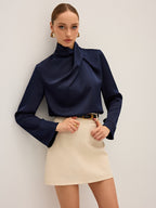 Satijnen Blouse met Gedrapeerde Hoge Hals