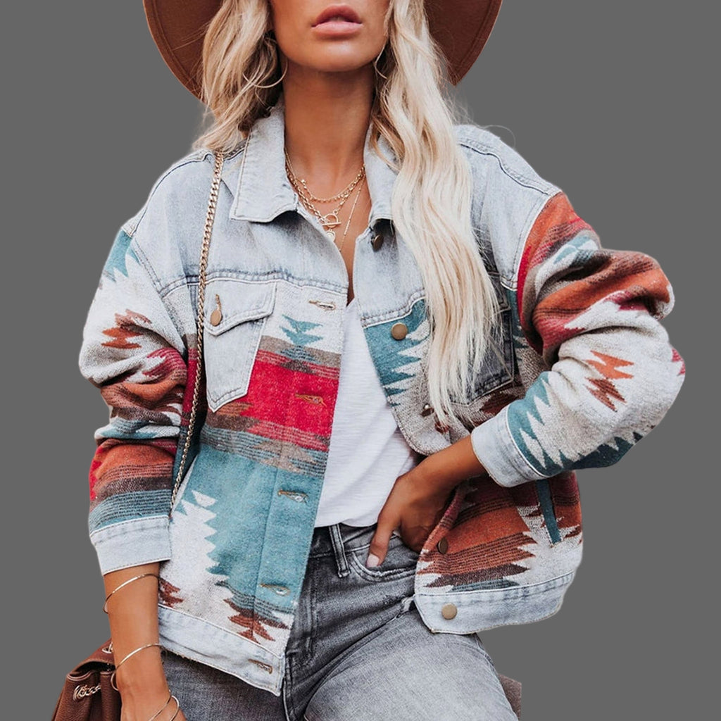 Maren | Vintage Denim Jack in de kleur Blauw voor dames in Heritage stijl geschikt voor alle seizoenen.