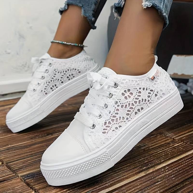 Ademende Platte Sneaker – Elegante Mesh-Bovenkant