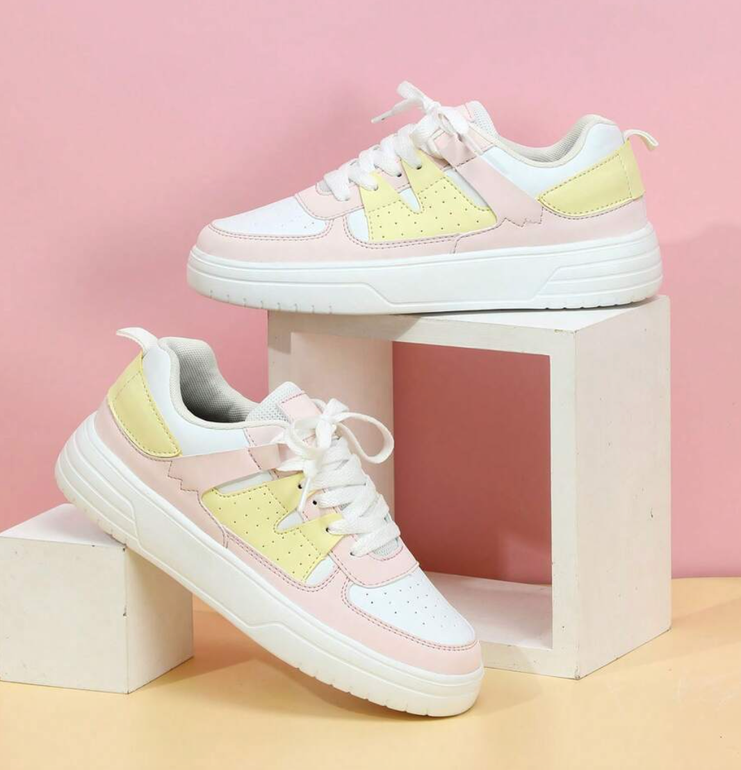 Emora Nova - Trendy Dames Sneakers - Retro Stijl