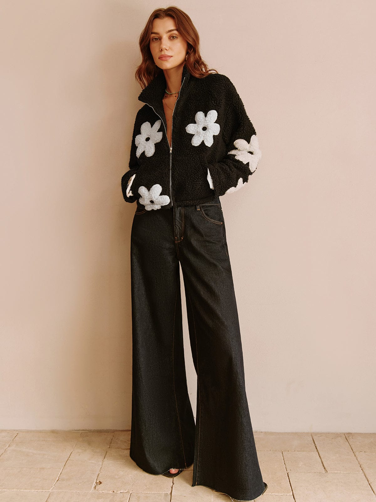 Emora Nova - Dames Teddy Jas met Bloemen Applicaties - Lente