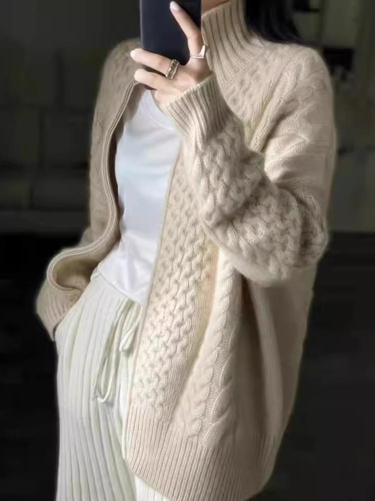 Emora Nova - Dames Gebreide Cable Knit Cardigan met Hoge Hals