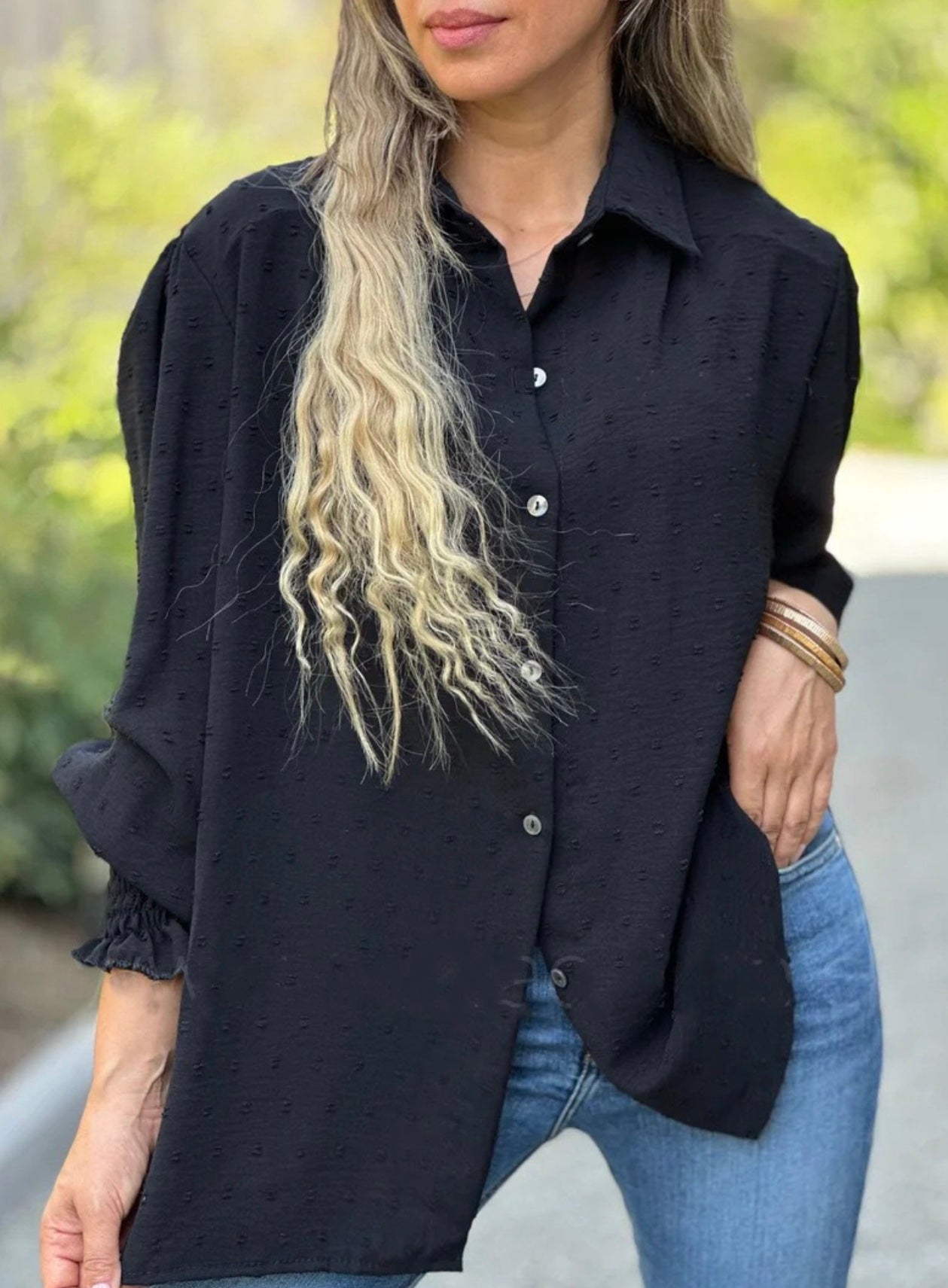 Emora Nova - Stijlvolle Dames Blouse met Pofmouwen en Ruffle Detail