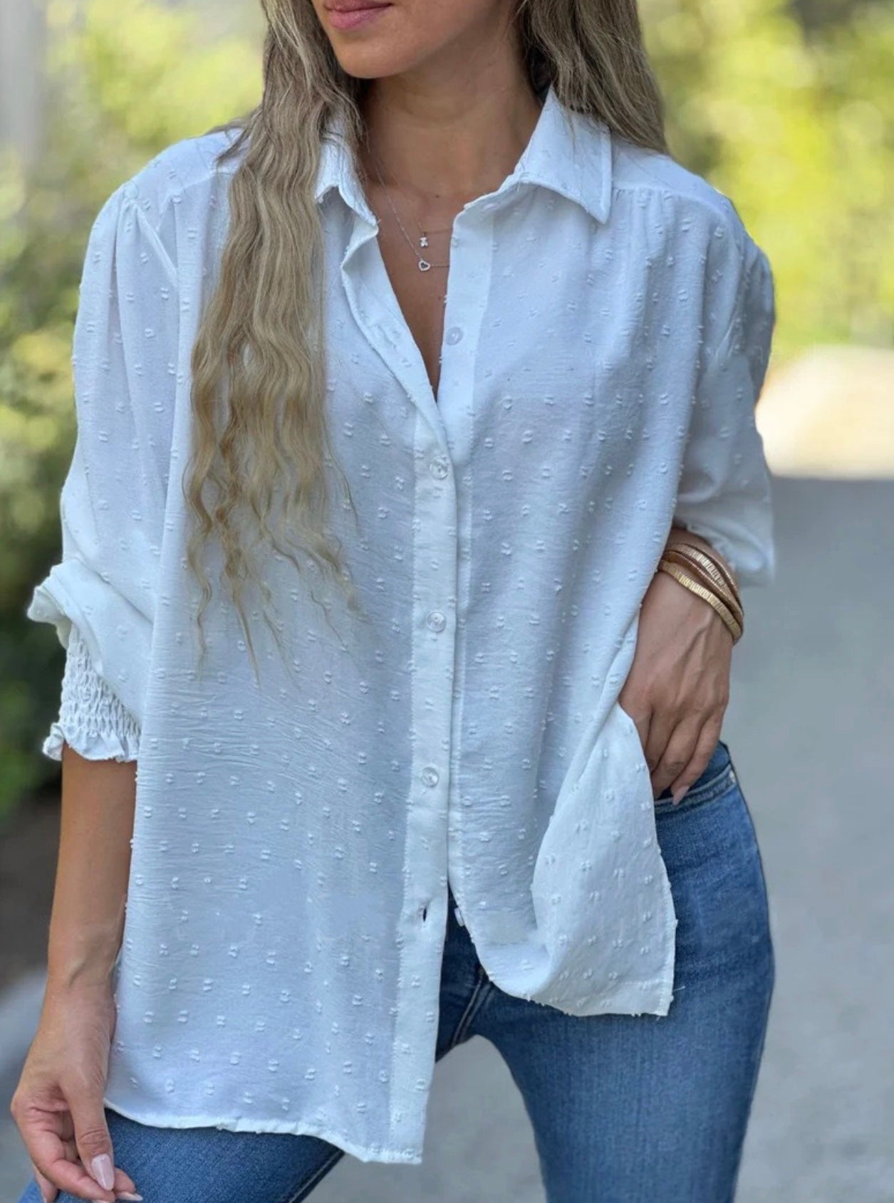 Emora Nova - Stijlvolle Dames Blouse met Pofmouwen en Ruffle Detail