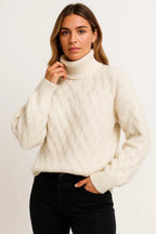 Lyn | Bequemer und warmer Pullover 0