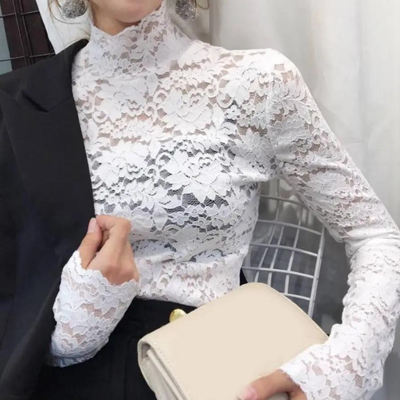 Noa I Elegante Dames Top met Bloemkant