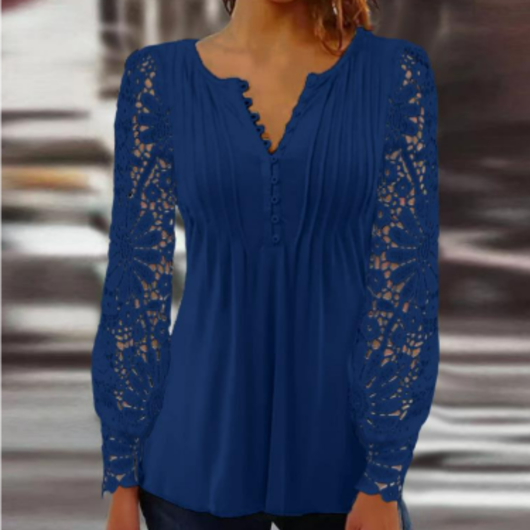 Femke I Moderne Dames Blouse met Kantdetails