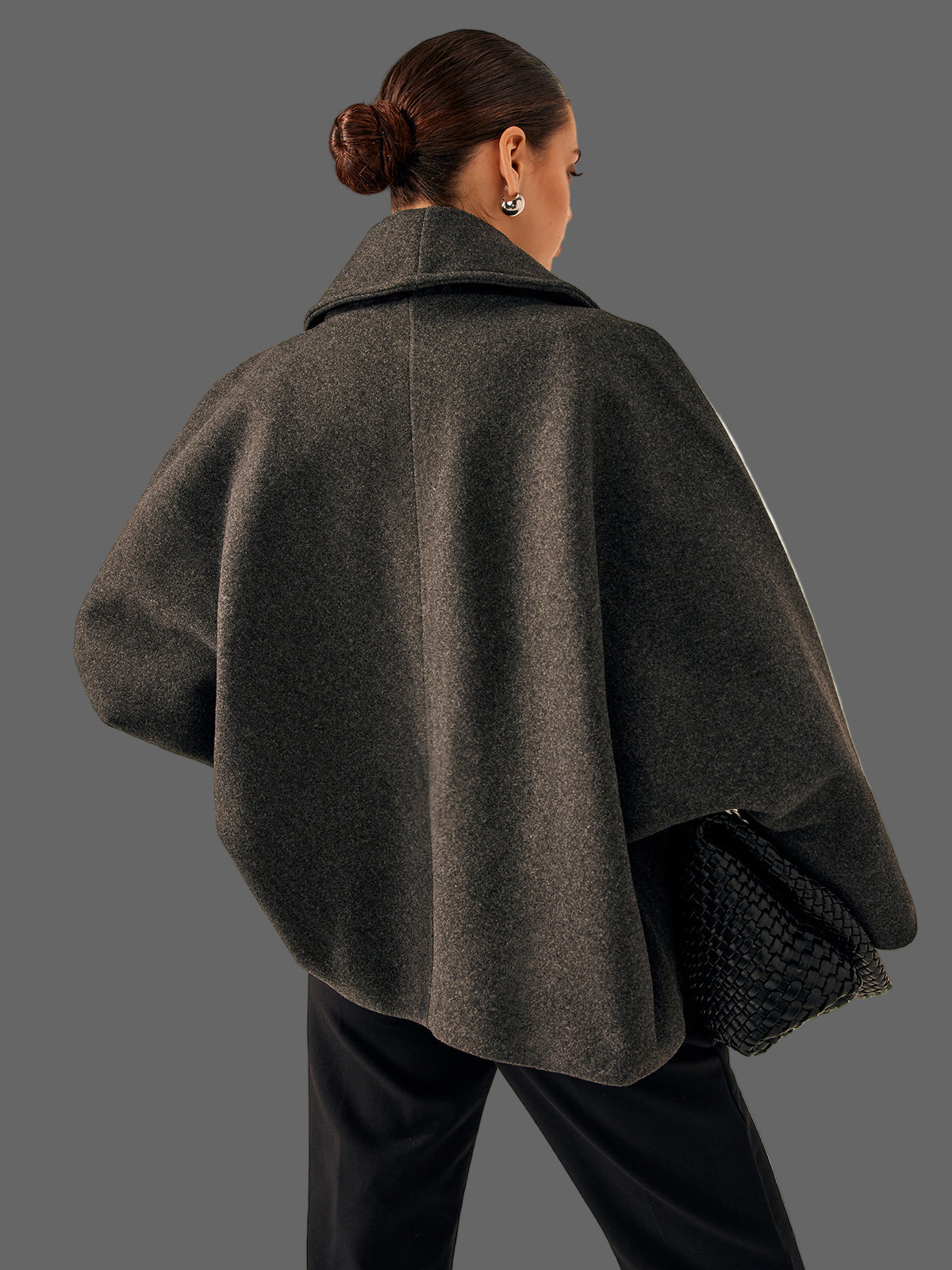 Oversized Tweed Jas met Brede Kraag en Verlaagde Schouder