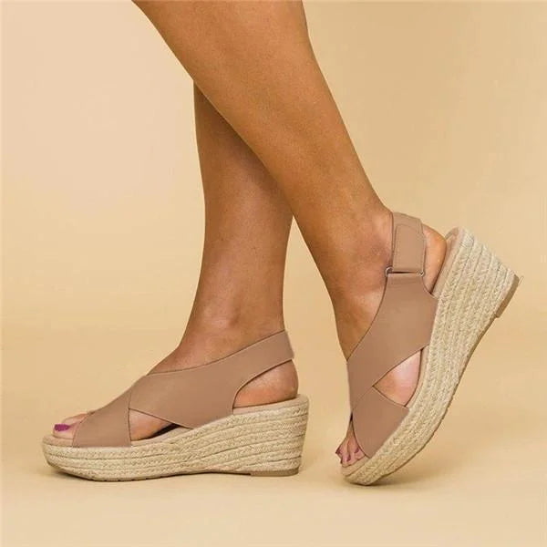 Emora Nova - Zomerse Espadrille Sandalen met Gekruiste Bandjes