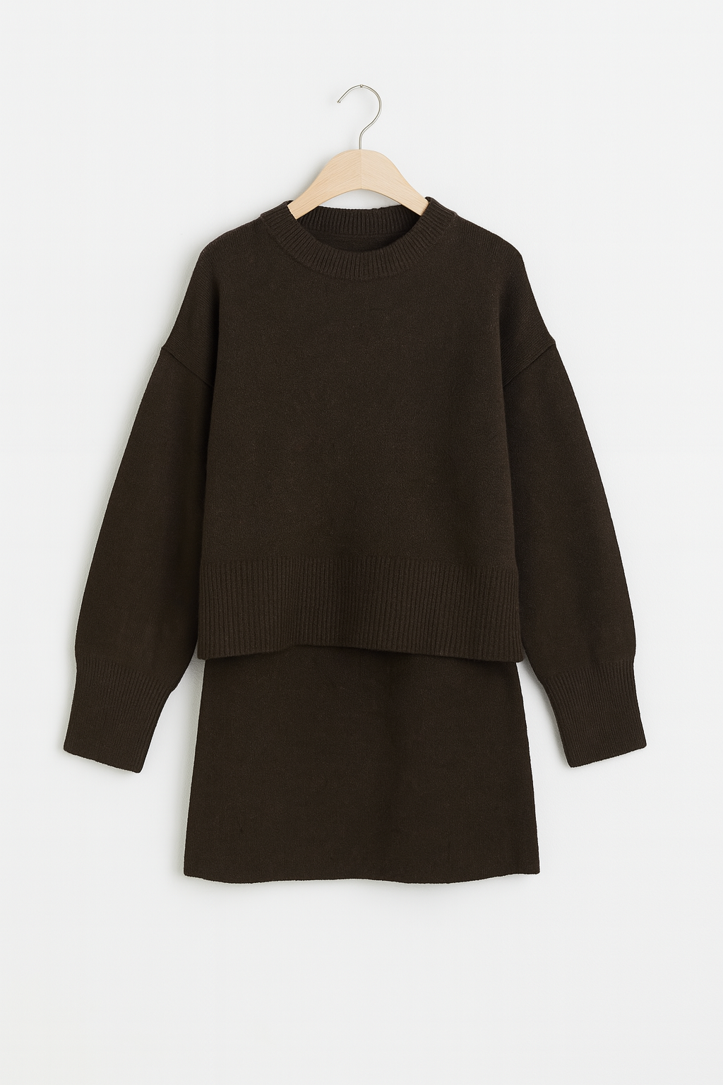 Bordeaux Gebreide Set – Relaxte Trui & Rok