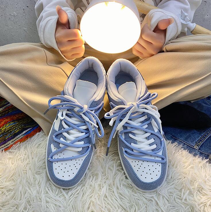 Emora Nova - Dames Casual Sneakers met Hart Detail in Pastel Blauw