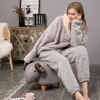 Emora Nova - Luxe Loungewear Pyjamaset - Winter Warmte